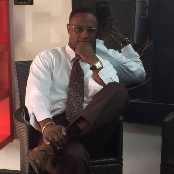 Meet your Posher, Eugene - Picture 1 of 1